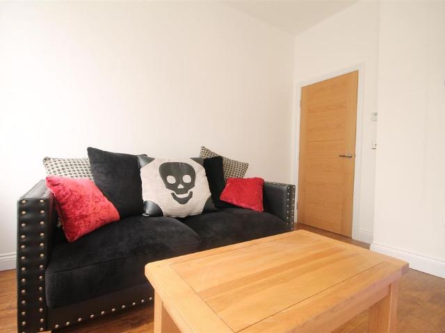 Lansdowne Court, Gosforth