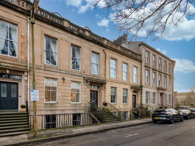 Lansdowne Crescent, Ground Floor, Kelvinbridge, Glasgow G20, 2 bed flat to rent, £1,395 pcm | PrimeLocation