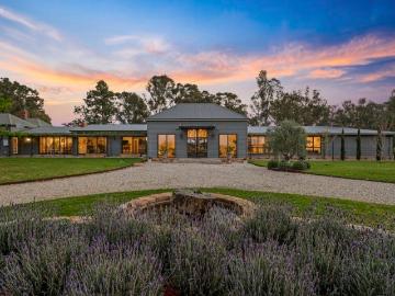 Lansdowne Estate 958 Acres of Productive Farm Capability with Refined Country Living
