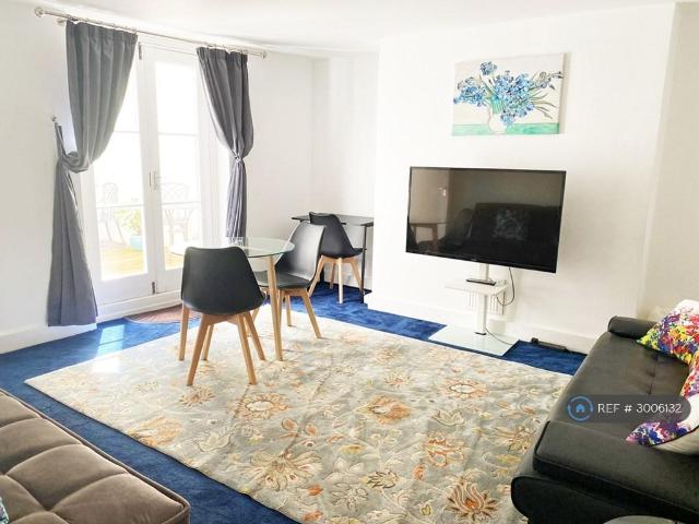 Lansdowne Place, Hove, BN3 1 bed flat to rent £1,350 pcm £312 pw