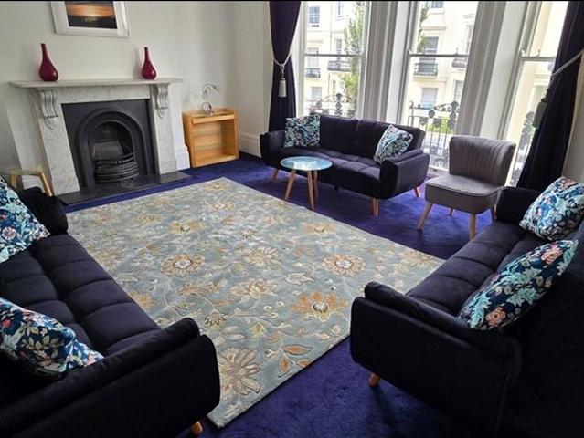 Lansdowne Place, Hove, BN3 1 bed in a house share to rent £800 pcm £185 pw