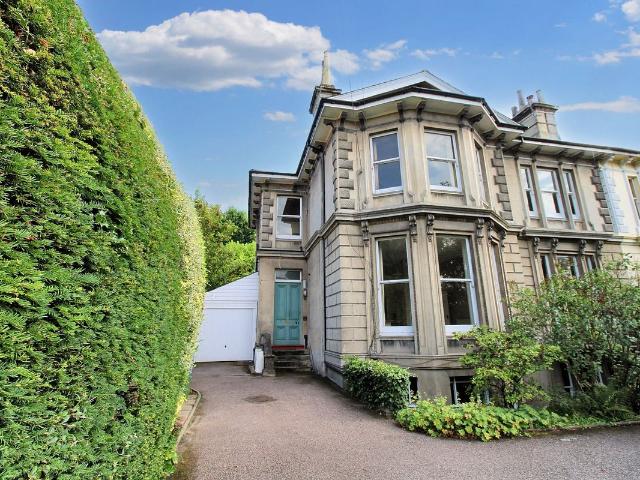 Lansdowne Road, Tunbridge Wells, Kent TN1, 1 bed flat to rent, £1,195 pcm | PrimeLocation