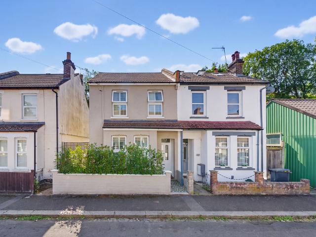 Lansdowne Road, Purley CR8, 2 bed semi detached house to rent, £1,850 pcm | PrimeLocation