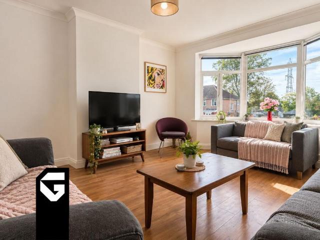 Lansdeer Avenue 1 bed flat to rent £700 pcm £162 pw