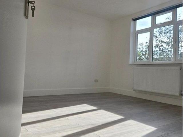 Lansdell Road, Mitcham CR4, 5 bed semi detached house to rent, £980 pcm | PrimeLocation