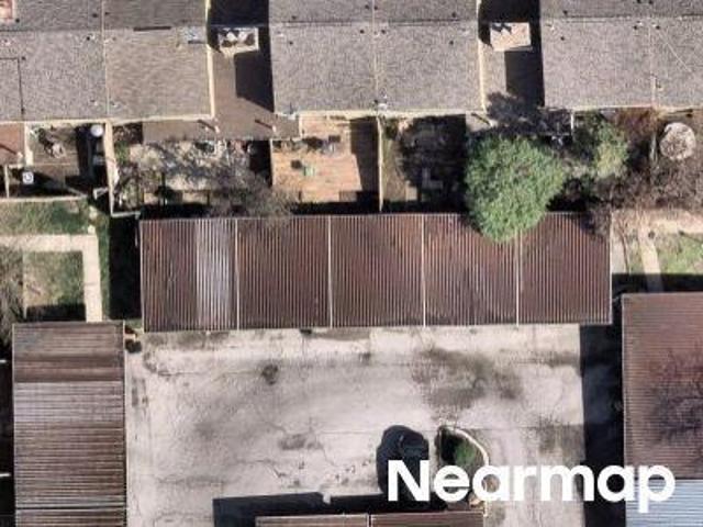 Lansmore Dr