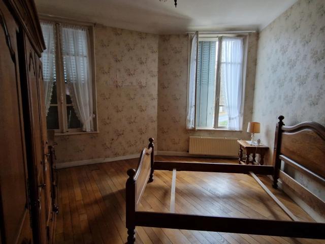 LAON VILLE BASSE REF 3611 MFD
