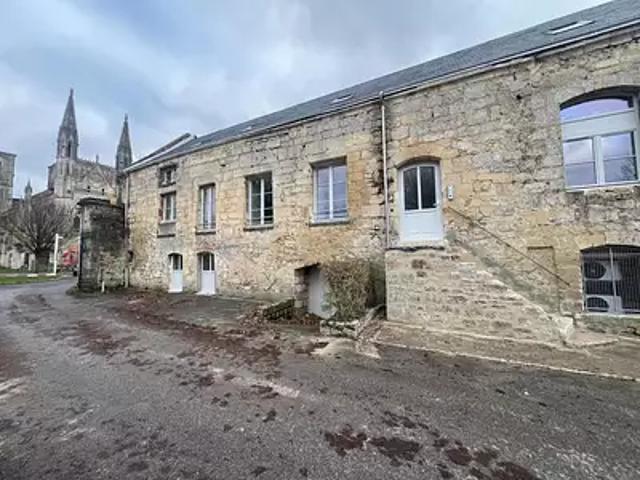 Laon 02000 Location appartement 4 pièces t4 cave