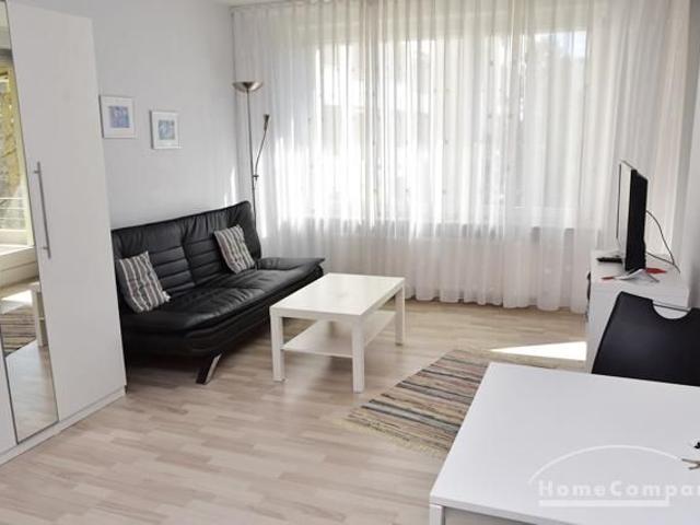 Laatzen, Modern furnished apartment with 2 living rooms/bedrooms