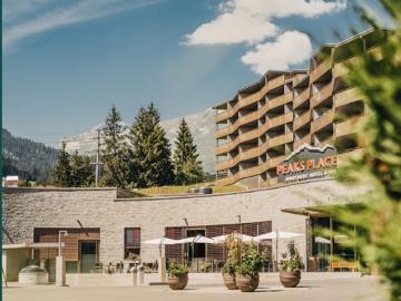 Laax – 2.5 Zimmer Ferienwohnung mit Rundum Betreuung im Peaks Place