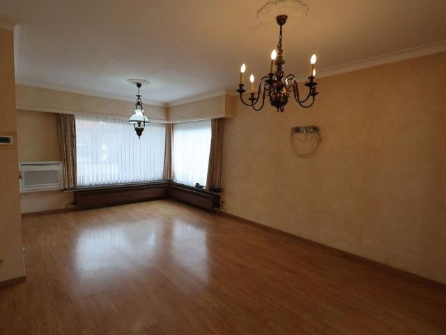 Laagbouwwoning met 2 slaapkamers op een perceel van 1.031m²