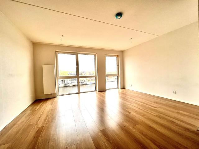 Laakweg 23F, 2521 SC, Den Haag