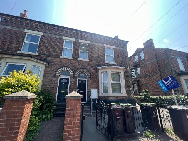 Laburnum Grove, Beeston, Nottingham, NG9 1 bed in a house share to rent £700 pcm £162 pw