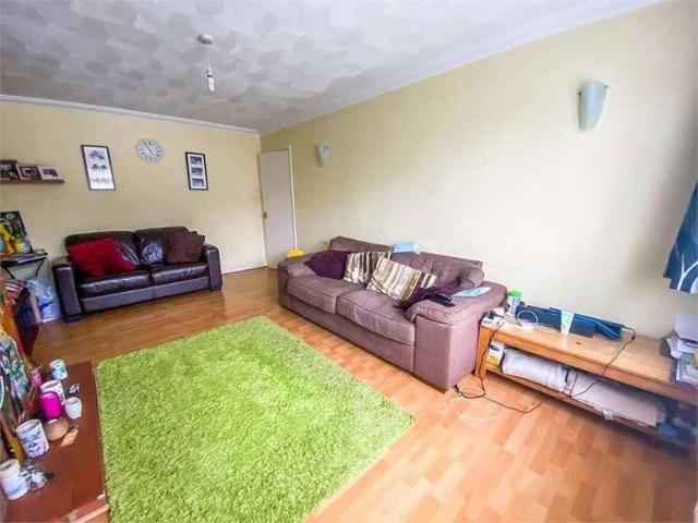 Laburnum Grove, Langley, SL3