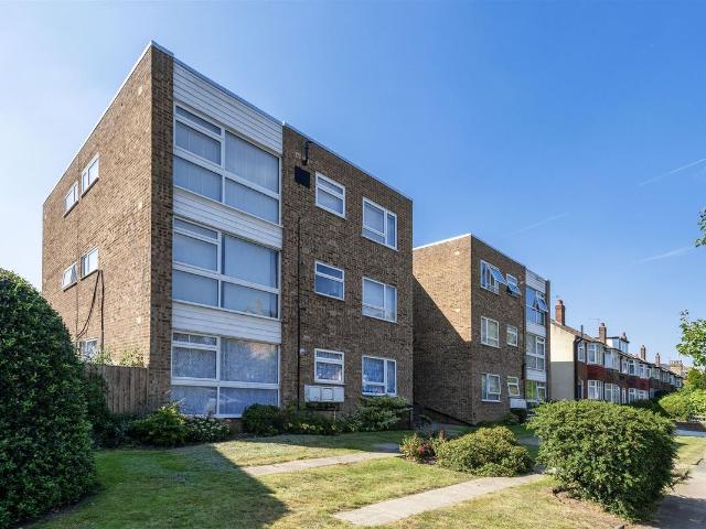 Laburnum Place, Elderslie Road, London SE9, 1 bed flat to rent, £1,450 pcm | PrimeLocation