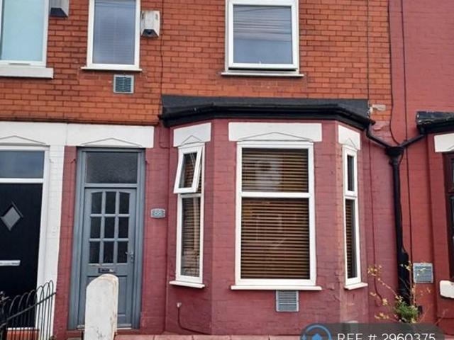 Laburnum Road, Danebank, North. 3 bed terraced house to rent £1,295 pcm £299 pw