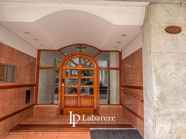 Labarere Propiedades