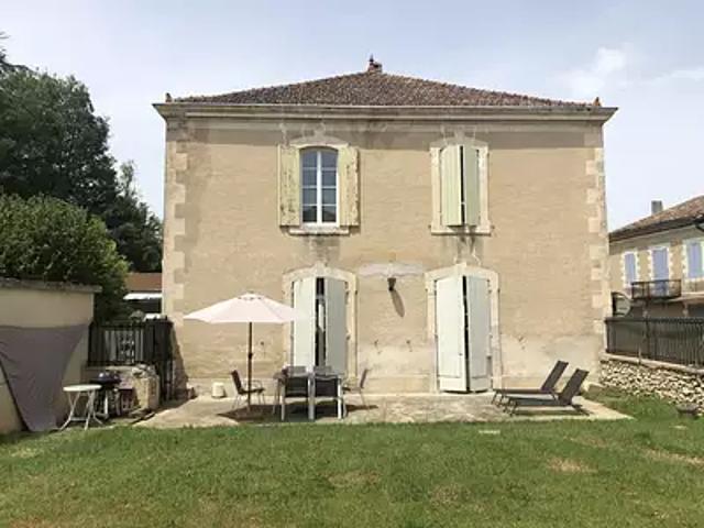 Labarrère 32250 Achat / Vente maison 9 pièces t9