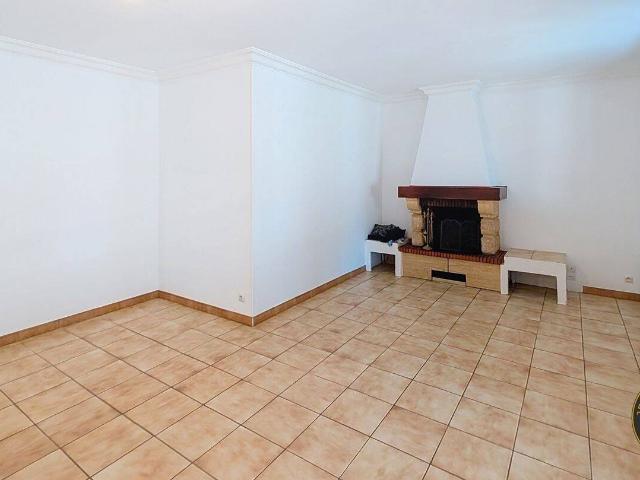 Labarthe sur Lèze Maison T4 de plain pied 94 m2, véranda