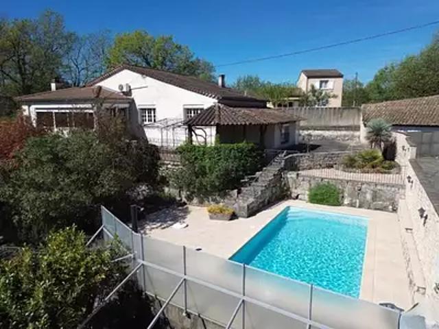 Labeaume 07120 Achat / Vente maison 8 pièces t8 parking