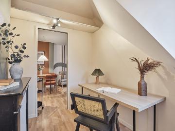 Labisse 2 bedrooms in Champs Élysées, Paris Amsterdam Apartments for Rent