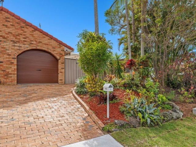 Labrador Duplex Opportunity Central Street