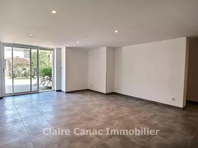Labruguière 81290 Location appartement 2 pièces t2 terrasse
