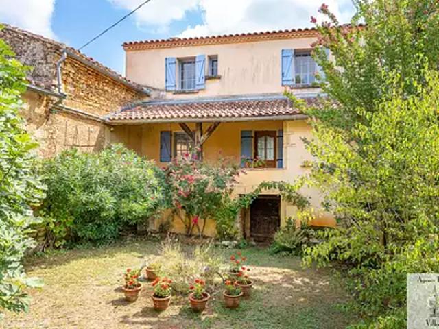 Lacapelle Biron 47150 Achat / Vente maison 9 pièces t9 piscine terrasse