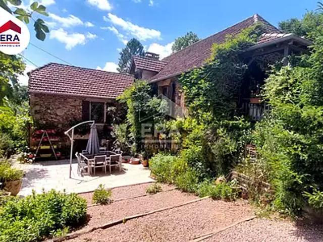 Lacapelle Marival 46120 Achat / Vente maison 5 pièces t5 piscine