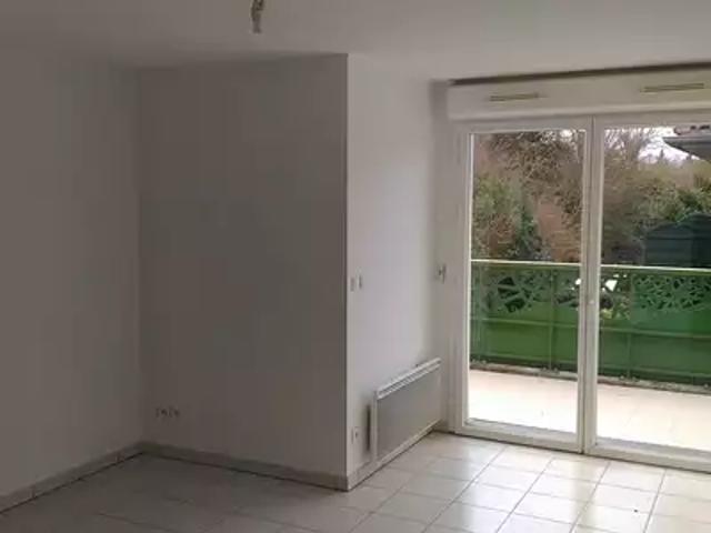 Lacroix Falgarde 31120 Location appartement 3 pièces t3 au dernier étage garage