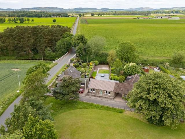 Ladybank Road, Pitlessie, Cupar KY15, 3 bed cottage to rent, £1,500 pcm | PrimeLocation