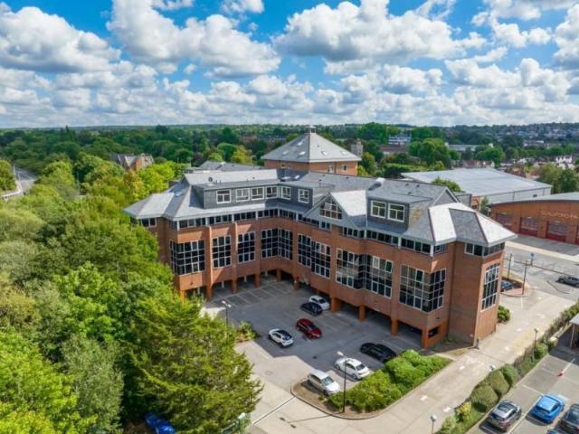 Ladymead, Guildford GU1, 1 bed flat to rent, £1,525 pcm | PrimeLocation