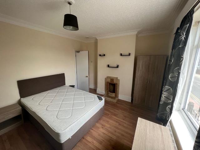 Ladysmith Road, Grimsby DN32, 4 bed shared accommodation to rent, £475 pcm | PrimeLocation