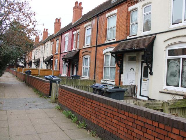 Ladypool Avenue, Birmingham, B11 4 bed house to rent £1,200 pcm £277 pw
