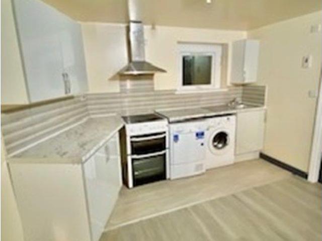 Ladypool Road, Birmingham B12, 2 bed flat to rent, £850 pcm | PrimeLocation