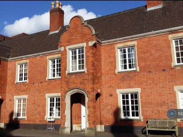 Ladywood Middleway, Birmingham, B16 1 bed flat to rent £875 pcm £202 pw