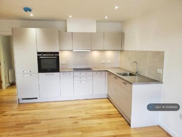 Ladywell Avenue, Edinburgh, EH12 2 bed flat to rent £1,650 pcm £381 pw