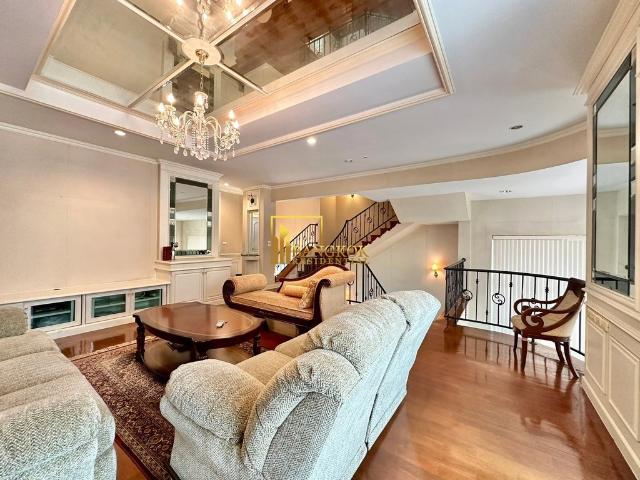 Ladawan Na Chaophraya Magnificent 4 Bed Townhouse in Riverside Area BR8932TH