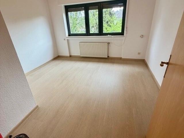 LADO bietet: Charmantes, großzügiges Einfamilienhaus in Jülich zur Vermietung!