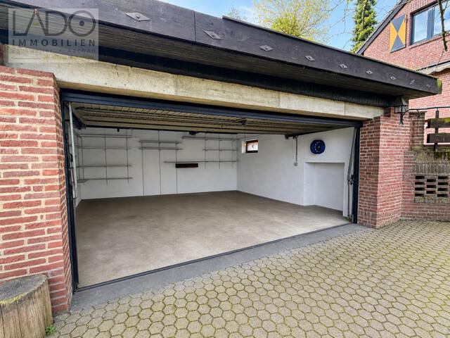 LADO bietet: Charmantes, großzügiges Einfamilienhaus in Jülich zur Vermietung!
