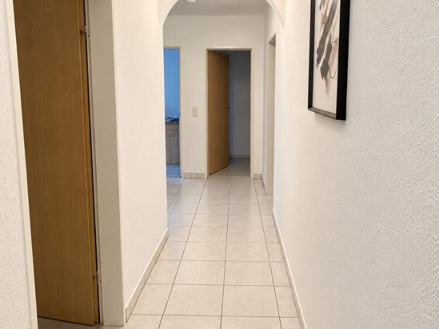 LADO bietet: gemütliche DG Wohnung mit Balkon in Nothberg. !