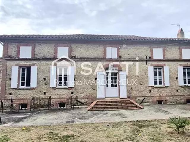 Lagarde 31290 Achat / Vente maison 8 pièces t8 terrasse