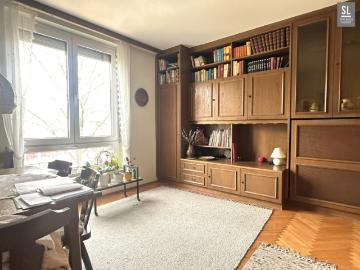 Wohnen wie in einem Park KF Uninähe! Videorundgang! Ruhige 3,5 Zimmer Wohnung mit Loggia