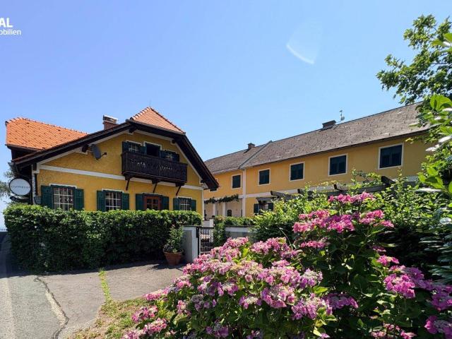 Lage! Lage! Lage! Traumhaftes Anwesen mit Rundumblick und Weingarten in Kitzeck Südsteiermark