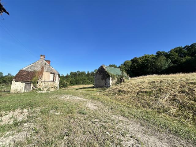 L'agence CAZIN IMMOBILIER vous propose à la vente ce bel ens