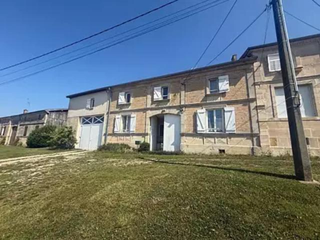 Laheycourt 55800 Achat / Vente maison 9 pièces t9 piscine jardin