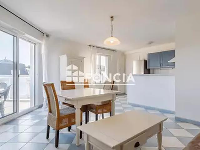 L'Aiguillon sur Vie 85220 Achat / Vente appartement 3 pièces t3 au dernier étage balcon