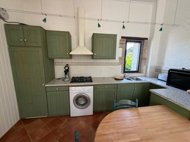 Lailly en Val 45740 Maison duplex F2 meublée EDF compris