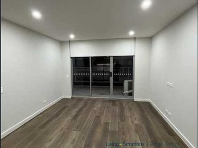 Laing+Simmons Angel Group proudly presents this stunning, one bedroom apartment in Schofields!