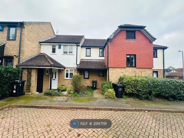 Laindon, Basildon SS15, 1 bed flat to rent, £1,300 pcm | PrimeLocation